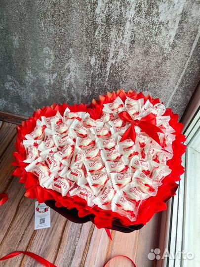 Съедобные букеты из конфет рафаэлло