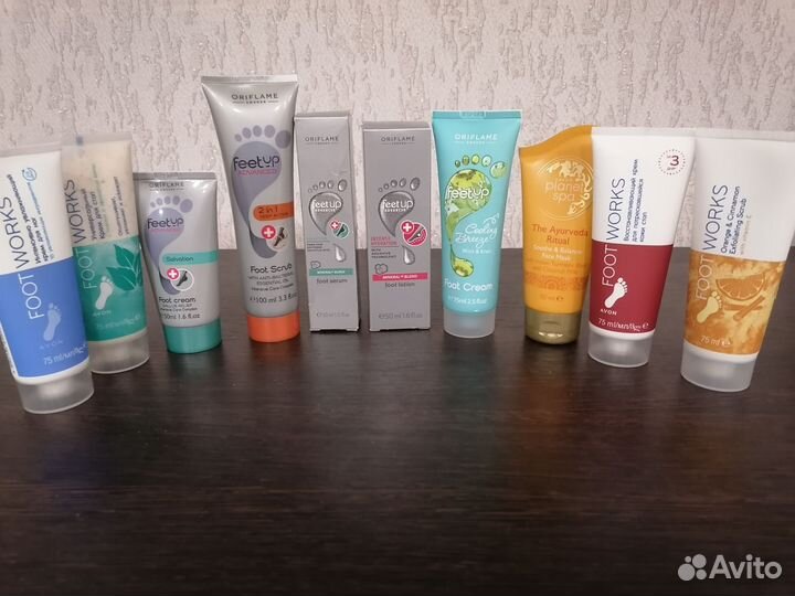 Кремы для лица, косметика