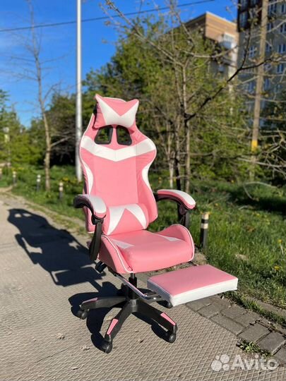 Геймерские и игровые компьютерное кресла