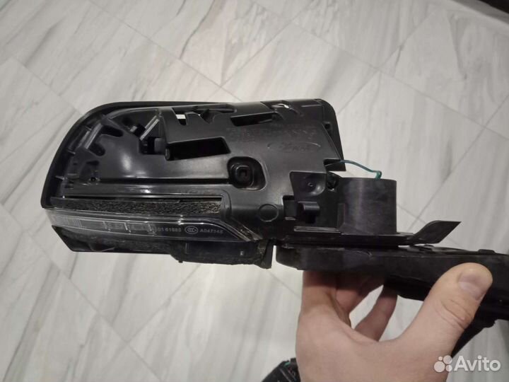 Боковое зеркало Ford mustang 6 правое