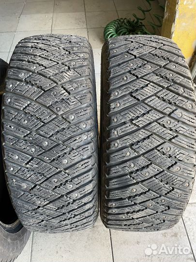 Goodyear Ultragrip Ice Arctic 205/55 R16