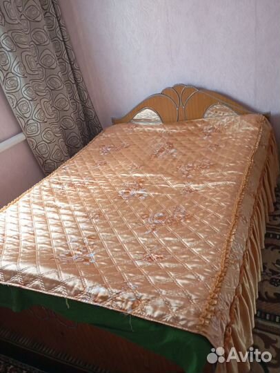 Спальный гарнитур бу