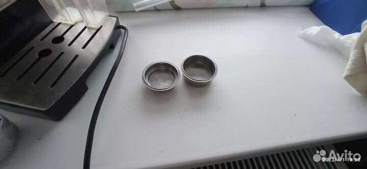 Кофеварка рожковая redmond RCM-1511