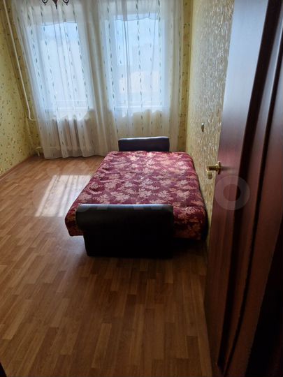 2-к. квартира, 56 м², 4/9 эт.