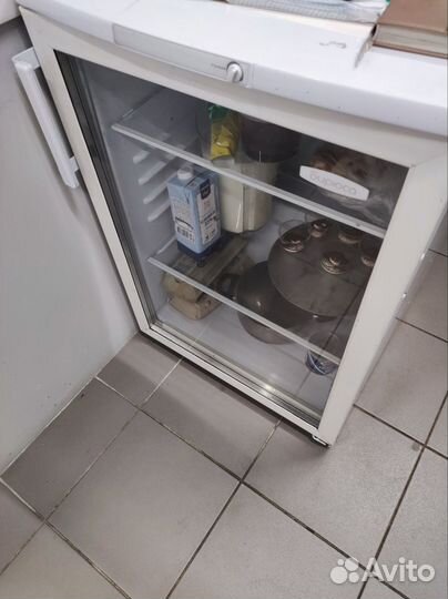 Холодильник Бирюса