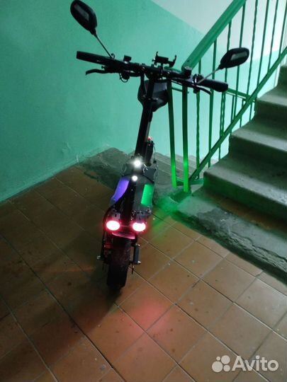 Электросамокат с сиденьем взрослый