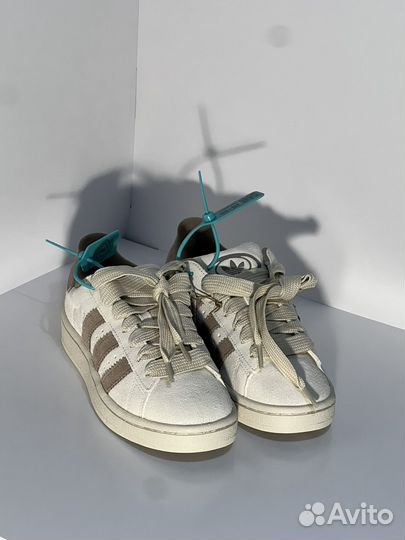 Adidas originals campus 00s