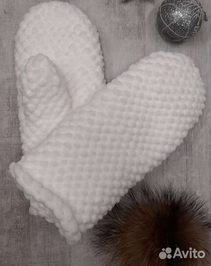 Плюшевые варежки