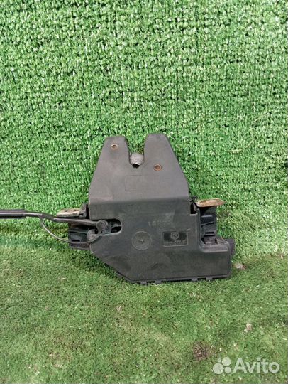 Замок багажника Bmw 3 E46