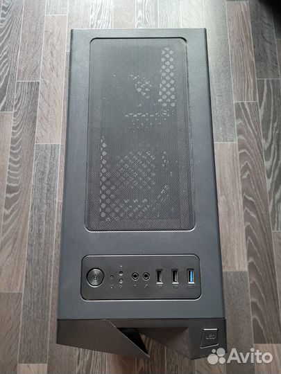 AeroCool Bolt