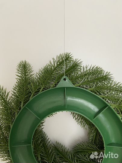 Новогодний венок на дверь