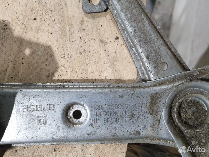 Стеклоподъемник opel astra