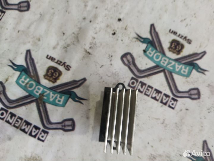 Резистор отопителя Peugeot 406