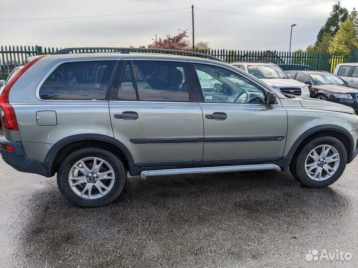 Панель передняя Volvo XC90