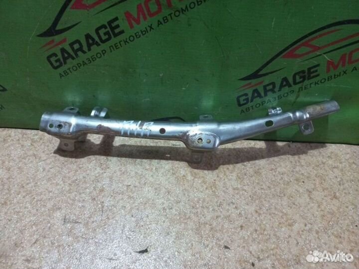 Крепления ручек потолка пер Nissan Almera Classic