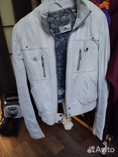 Женская одежда