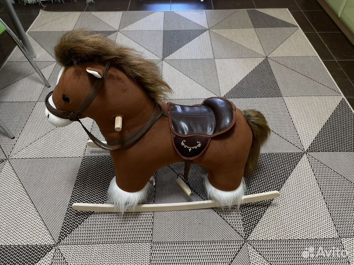 Качалка лошадь