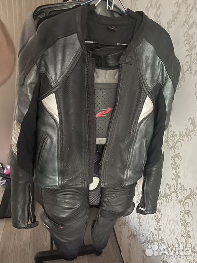 Мотокомбинезон кожаный Frank Thomas 50-52