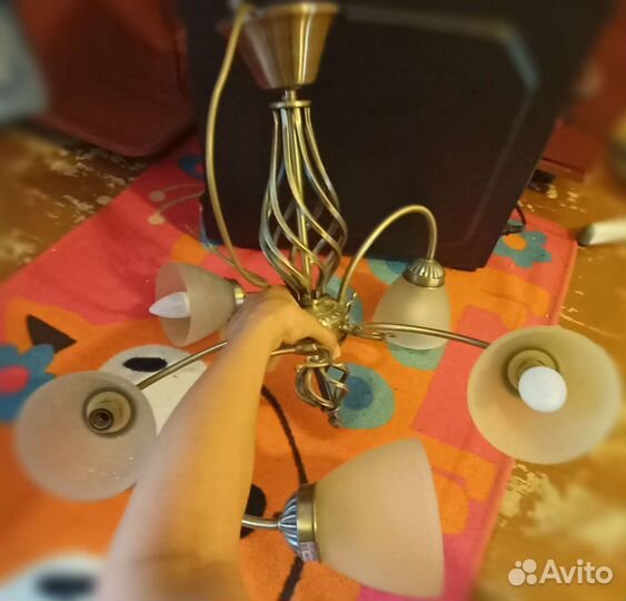 Люстра потолочная бу