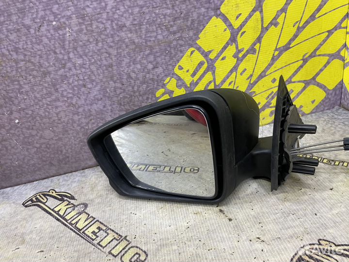 Зеркало левое Granta Гранта механическое лифтбек