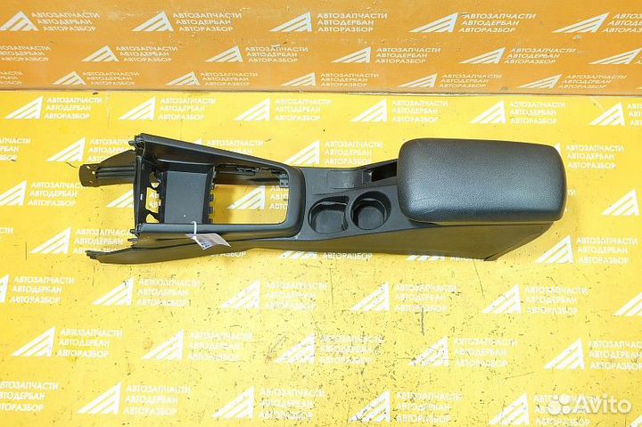 Консоль центральная Kia Ceed ED (2007-2012)