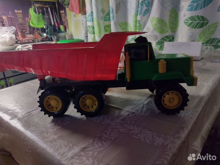 Модель грузовика