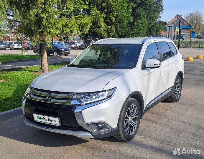 Mitsubishi Outlander 2.0 CVT, 2018, 69 800 км