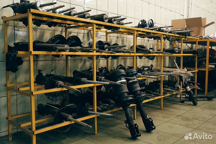 Амортизатор Subaru Impreza XV Задний