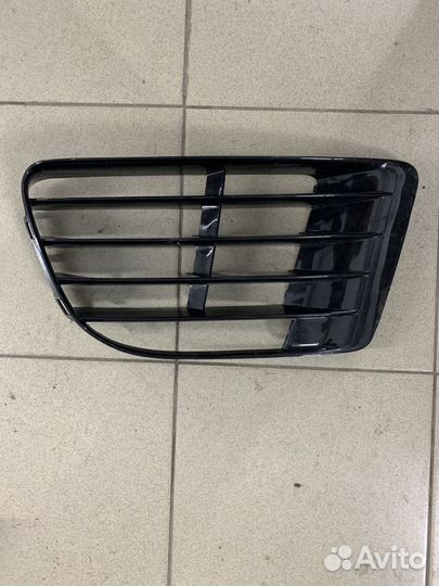 VW Golf Решетки R20 стиль