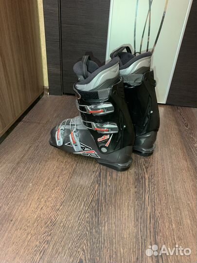 Новые Горнолыжные ботинки 42 43 размер