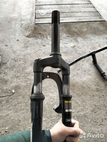 Вилка резьбовая 26