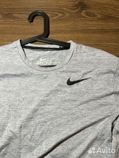 Лонгслив Nike Dri-Fit