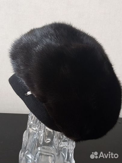 Берет женский норковый