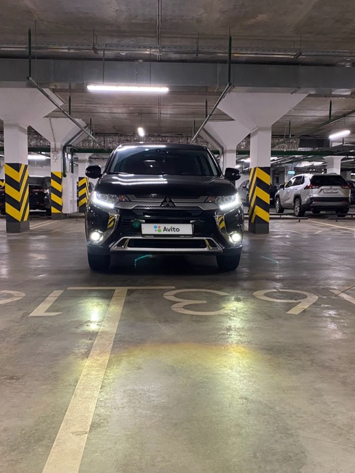 Mitsubishi Outlander: фото владельца
