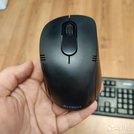 Беспроводной набор A4tech GR-85 клавиатура + мышь