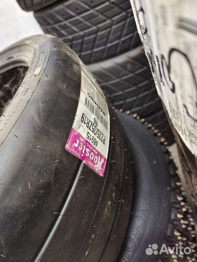 Hoosier Drag Racing Slicks 235/35 R19 и 325/30 R19