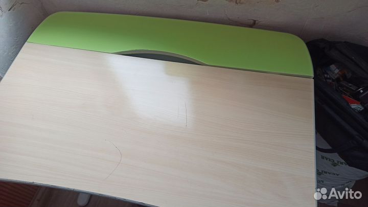 Растущий стол парта