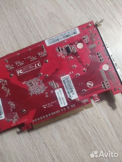 Видеокарта getorce 9600gt на 1gb