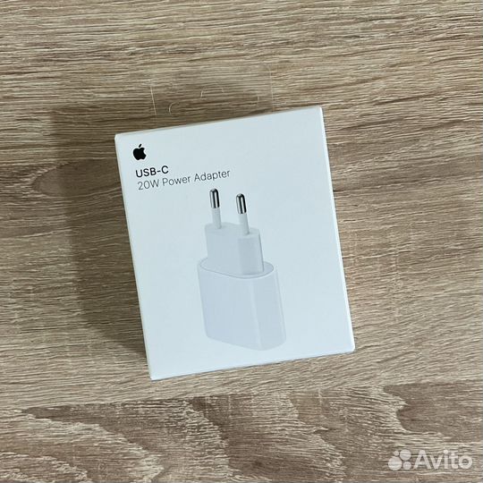 Блок питания Apple 20W USB-C