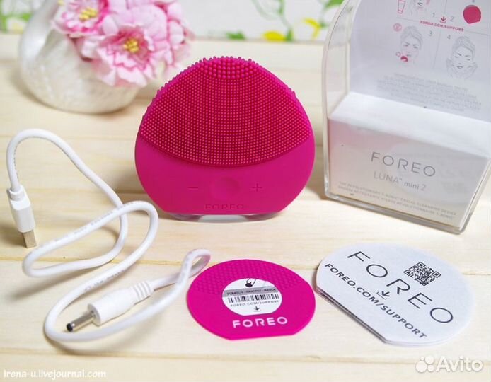 Щетка (массажер) для очищения лица Foreo Luna mini