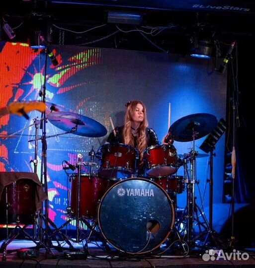 Уроки игры на барабанах Школа музыки Music Club