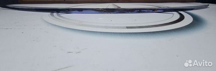 Молдинг крышки багажника Mercedes W221