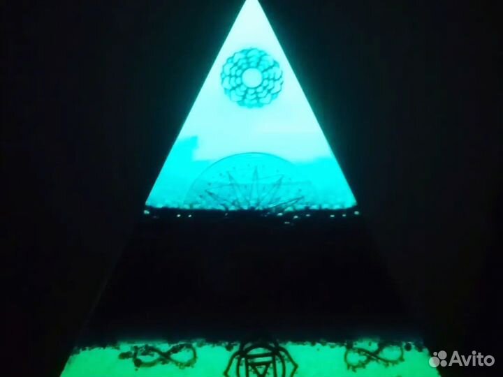 Оргонная пирамида