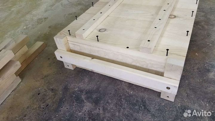 Ящик деревянный