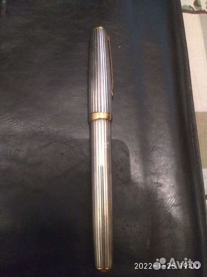 Перьевая ручка серебренная