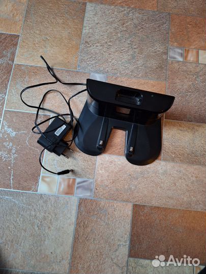 Робот пылесос ilife v7s plus