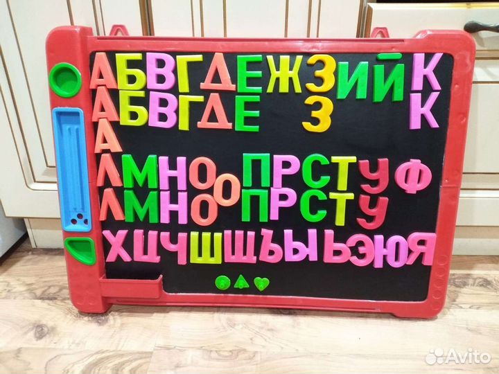 Доска магнитная Магнитишка азбука, трафареты и др