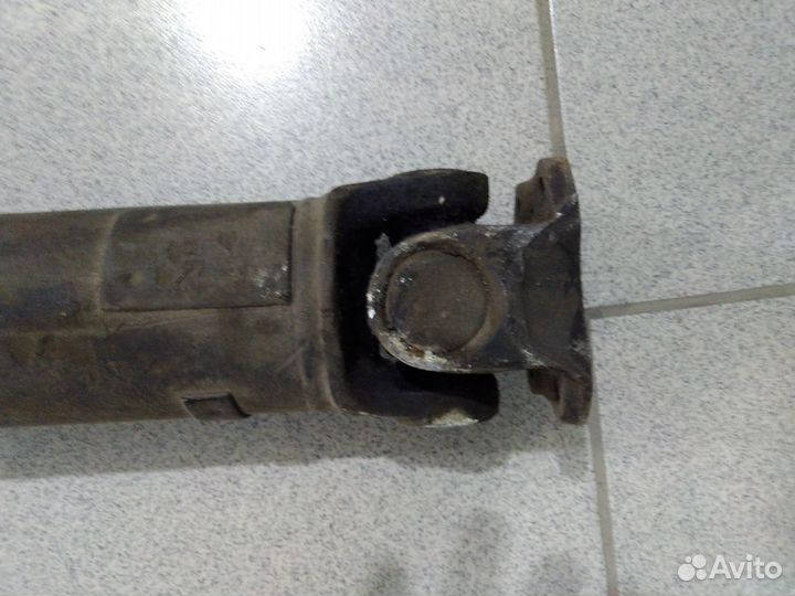 Карданный вал Волги 3110