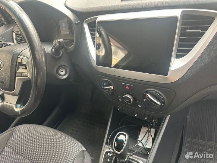 Hyundai Solaris 1.6 AT, 2017, 150 000 км