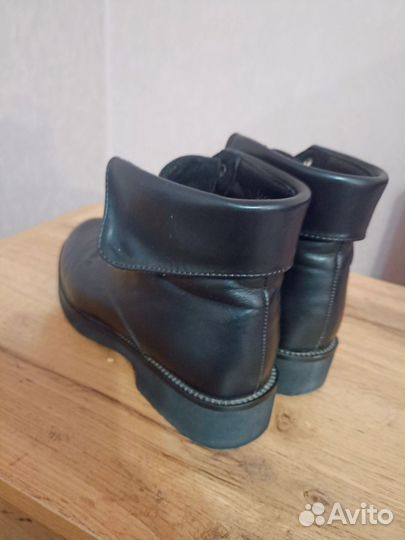 Ботинки женские демисезонные 36 р. натур. кожа
